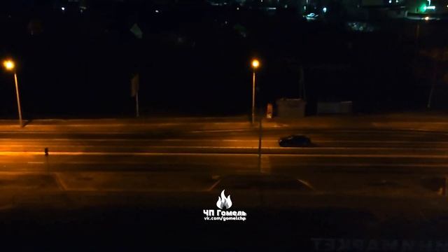 В Гомеле водитель снёс забор и скрылся 08.01.2022