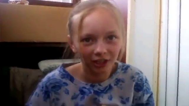 Поливаем тюльпаны с балкона смотреть онлайн