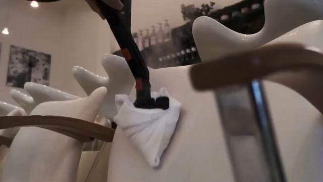 Disinfecting a Barber Shop with a Steam Cleaner | Soluvap inc. смотреть онлайн