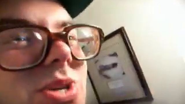 Roommate #2 has a clean room смотреть онлайн