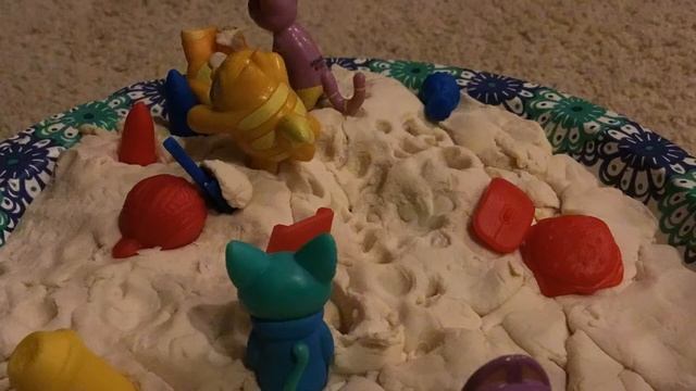Lost Kitties’ Snow Day: Memez Ker-Splat [S1 E1] [CCC] смотреть онлайн