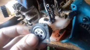 Бензопила Макита. Карбюратор, чистка, замена ремкомплекта