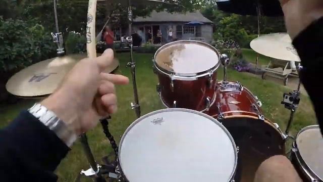 Chad Smith - Drum Solo - GoPro смотреть онлайн