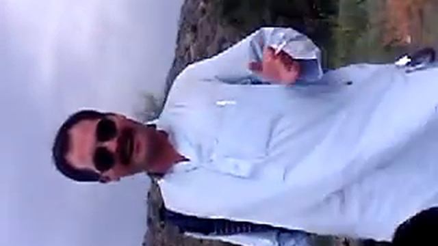 Arif Hussain Bangash With friends смотреть онлайн