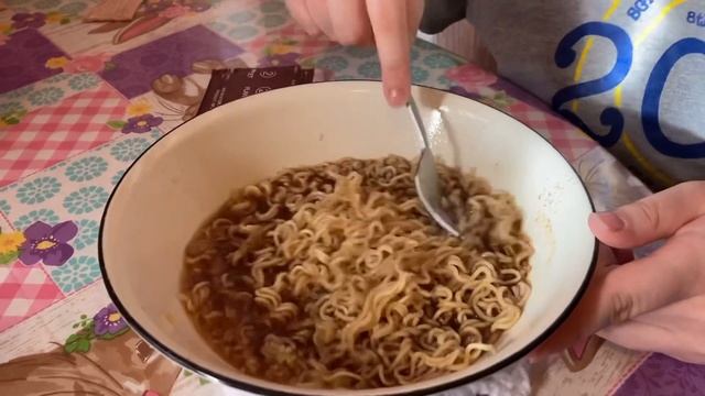 ??VLOG. Перешли на «бич пакеты». Американский доширак. Пробуем суп-новинку.