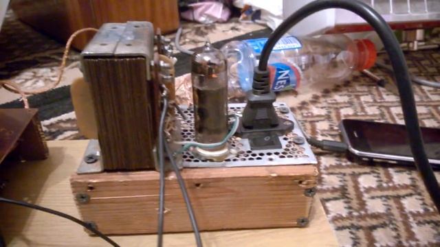 Играющая дуга: музыкальный ламповый генератор факельного разряда смотреть онлайн