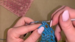 Вяжем простую, но эффектную шаль крючком. How to crochet a simple but beautiful shawl