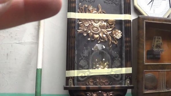 MIRON настенные часы.