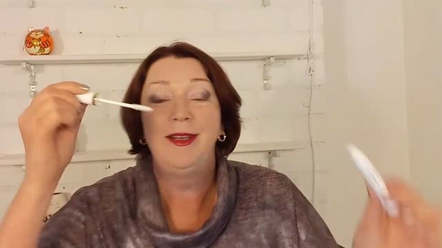 Объемная основа под тушь. Праймер Giordani Gold смотреть онлайн