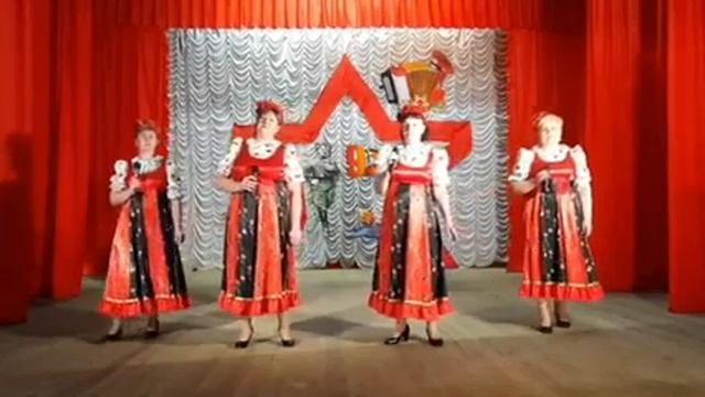 Вокальный коллектив "Мозаика" Красные маки смотреть онлайн