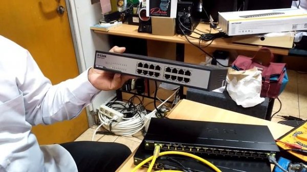 Test switch d-link dgs-1016c - 16 port #switch #dlink #hub #port #network #computer #yg3fzi #lan