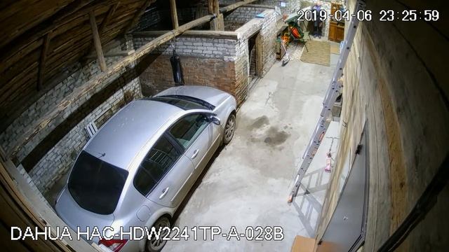 DAHUA HAC-HDW2241TP-A-0280B смотреть онлайн