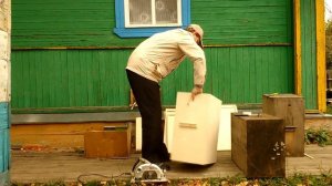 ЭФФЕКТИВНАЯ ЛОВУШКА ДЛЯ ПЧЁЛ!!!!! Изготовление и пара моих секретов))