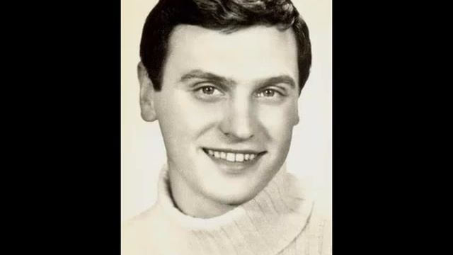 Борис Гуджунов - Капри, всичко е свършено (1966), (плюс част от оригинала на Ерве Вилар, 1965) смотреть онлайн