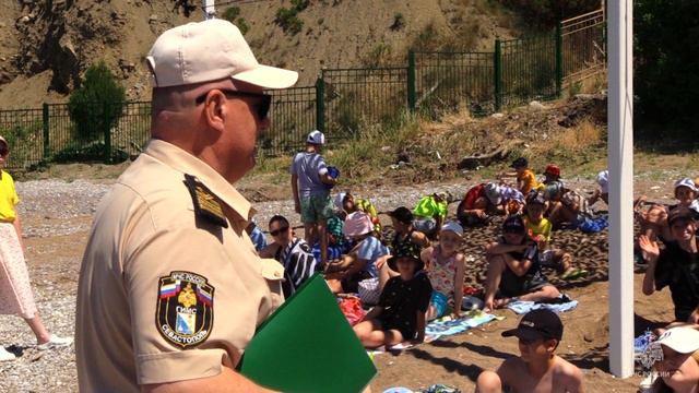 Отдых: активный, весёлый, безопасный! Сотрудники ГИМС провели уроки в детских лагерях Севастополя смотреть онлайн