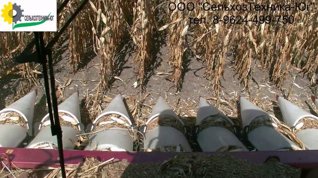 Жатка для уборки кукурузы Корнмастер-8 с комбайном Дон -1500 смотреть онлайн