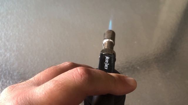 MICRO TORCH BLOW TORCH ( REQUIRES BUTAINE FUEL ONLY) REVIEW смотреть онлайн