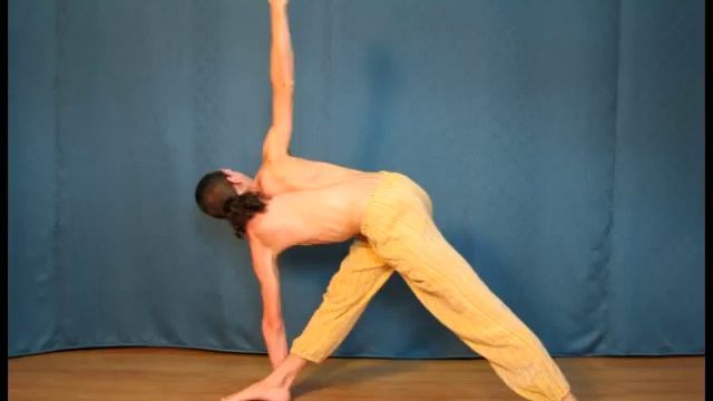 http://kalabin-yoga.ru Париврита Триконасана смотреть онлайн