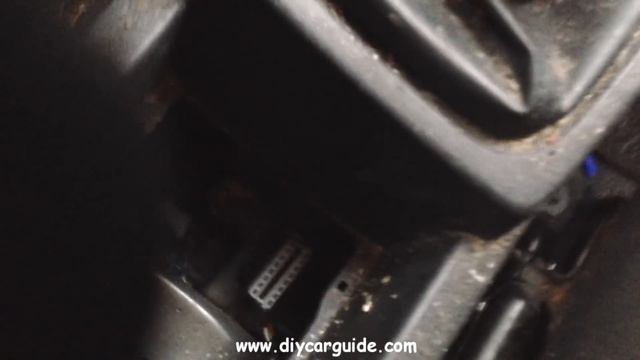 Vauxhall Opel Meriva OBD Port Location смотреть онлайн