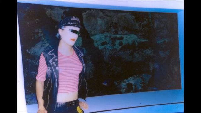 QUEEN ZEE - SASS OR DIE (ALICE GO OF DREAM WIFE REMIX)