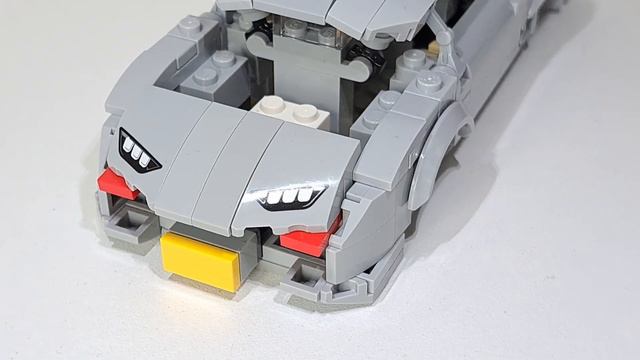 BUILDING A LEGO MERCEDES 300SL GULLWING