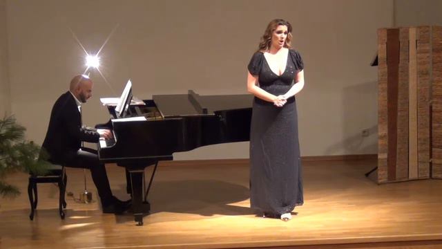 Antonín Dvořák - Song to the moon - Rusalka смотреть онлайн