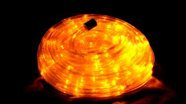 LED МАРКУЧ, ЖЪЛТ, 24LED/M, 10M,19.2WMAX, 220VAC, IP44, ВЛАГОЗАЩИТЕН смотреть онлайн