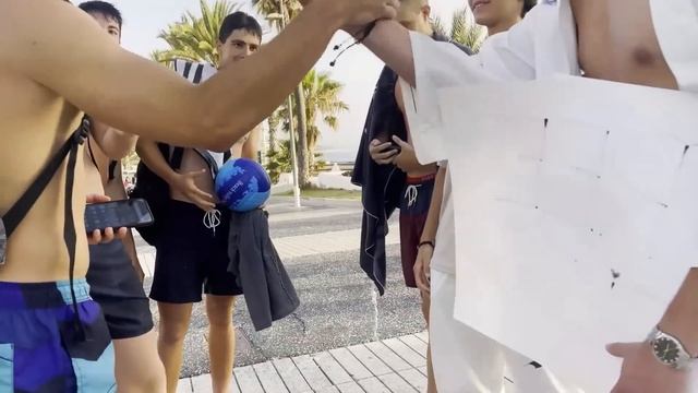 "OBBLIGO O VERITÀ" con Giada e Chiara смотреть онлайн