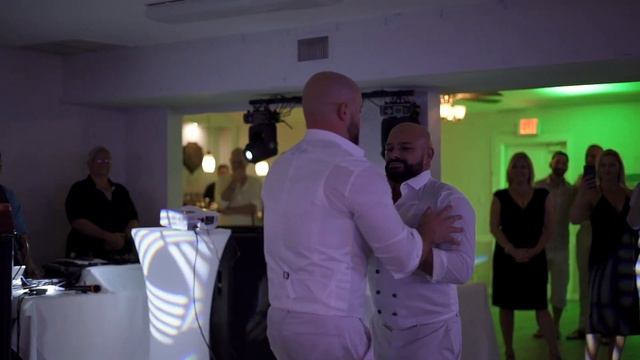 Rob & Tony Domenico’s First Dance: Always Remember Us This Way смотреть онлайн