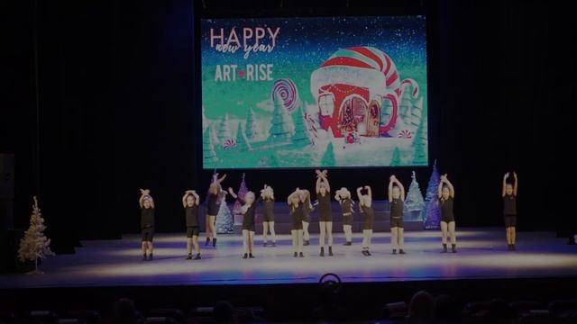 Коллектив "ПараллельКа" (5-6 лет) рук. Фадеева Екатерина, "Учимся летать" смотреть онлайн