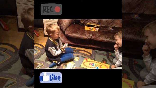 Alias Junior обзор игры смотреть онлайн