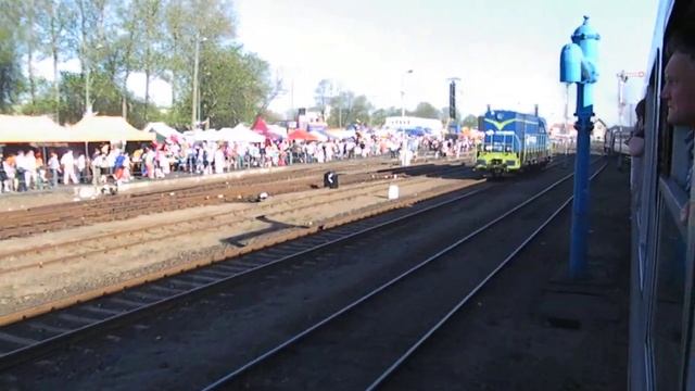 Wolsztyn z okna pociągu Hefajstos - Parada Parowozów 2012 смотреть онлайн