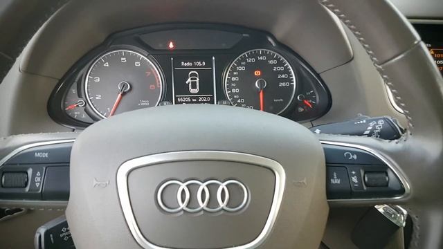 Audi Q5 2.0TFSI Quattro o mocy 225KM z napędem 4x4 смотреть онлайн