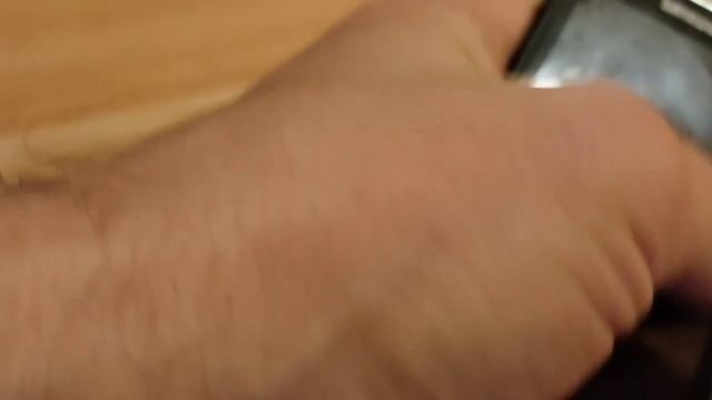 Тест экрана моего первого смартфона на ударопрочность смотреть онлайн