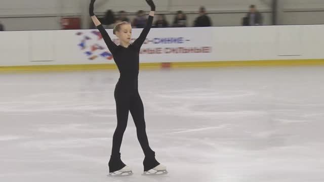 Дарья Садкова: произвольная программа на турнире памяти Гринькова 2022 (FHD, 60fps) смотреть онлайн