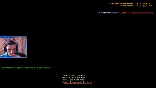Играем в старую-добрую CS 1.6 смотреть онлайн