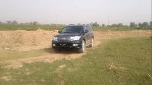 Toyota Land Cruiser 200 2010