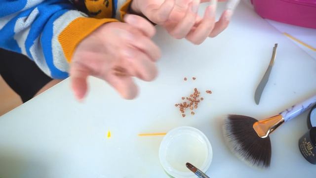 НАРАЩИВАЮ НОГТИ на ЕДУ *2 дня работы* смотреть онлайн