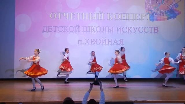 Хореографический коллектив Грация средняя группа "Русский перепляс" смотреть онлайн