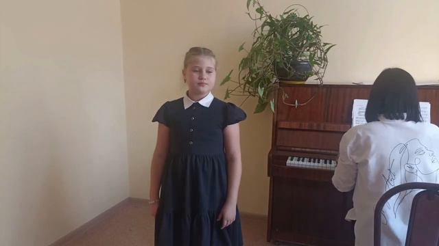 Я. Дубравин "Музыка в лесу" исп. Надежда Эрлих смотреть онлайн