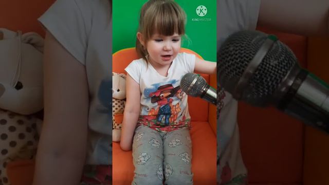Поздравление любимых мам и бабушек с Международным женским днем! смотреть онлайн