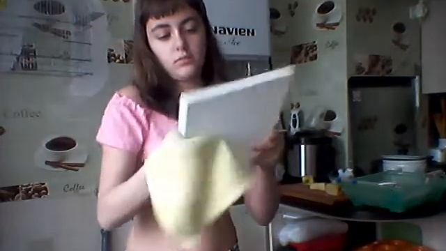 Генеральная уборка клетки попугая смотреть онлайн