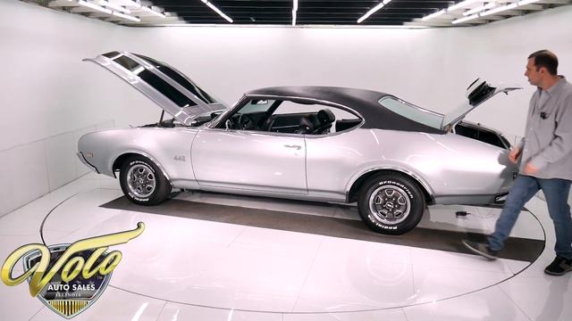 1969 Oldsmobile 442 for sale at Volo Auto Museum (V18820) смотреть онлайн