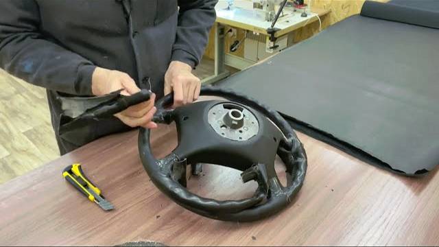 Перетяжка руля BMW E39, часть 1 смотреть онлайн