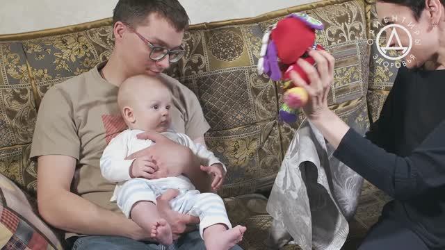 Играем и развиваем. 4 месяца смотреть онлайн