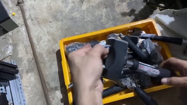 Xả Hàng Bãi Và Linh Kiên Tháo Máy Công Nghiệp Nhật - Hàn Zalo: 0898399925 - 0935833395 - 0782707700