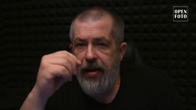 Зачем нужны блики в глазах модели // Фотострим Евгения Колкова #33 смотреть онлайн