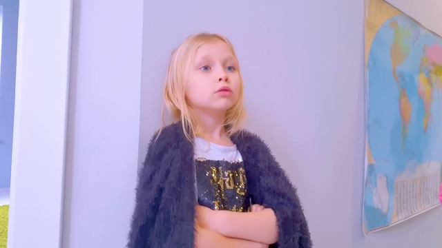 ДЕВОЧКИ ПЕРЕСМОТРЕЛИ Канал @ladydiana11  и ПРОСПАЛИ ВСЕ УРОКИ