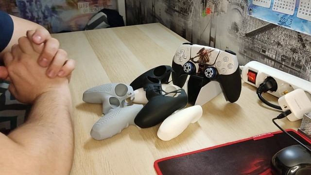 Нужна ли защита для DualSense PS5?