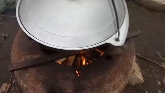 МОЛОДЕНЬКАЯ КАРТОШЕЧКА С СОУСОМ! смотреть онлайн